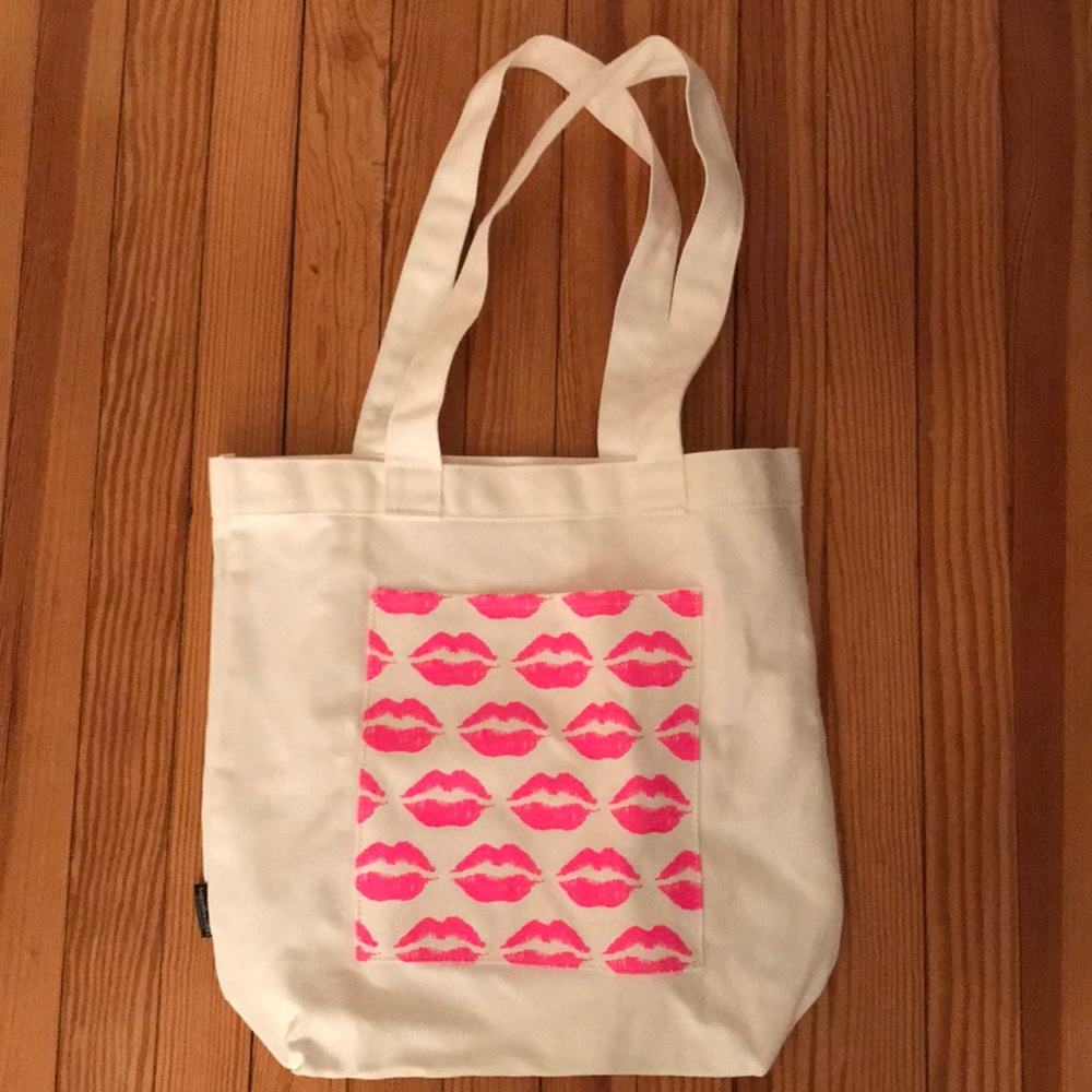 Bloomingdale’s Kiss Kiss Tote